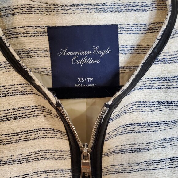 NWT American Eagle Zippered Jacket/Blazer SZ XS Ivory Navy Stripe Black Trim - Picture 5 of 9